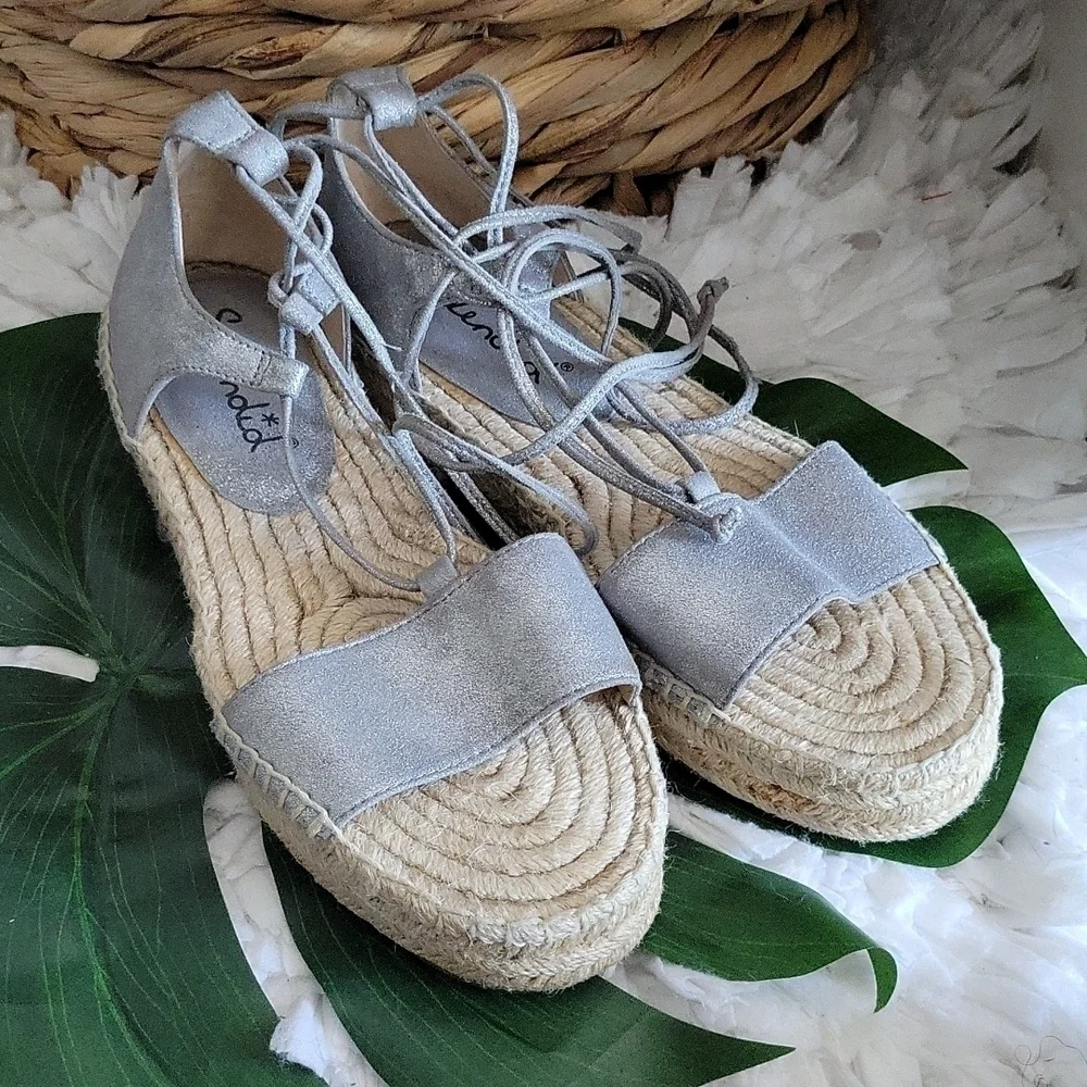 SPLENDID women's silver fernanda espadrille lace up sandals size 8.5